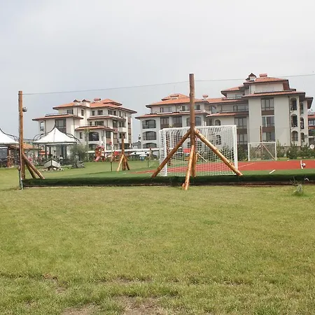 Sarafovo Sea Club *