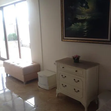 Sarafovo Sea Club *
